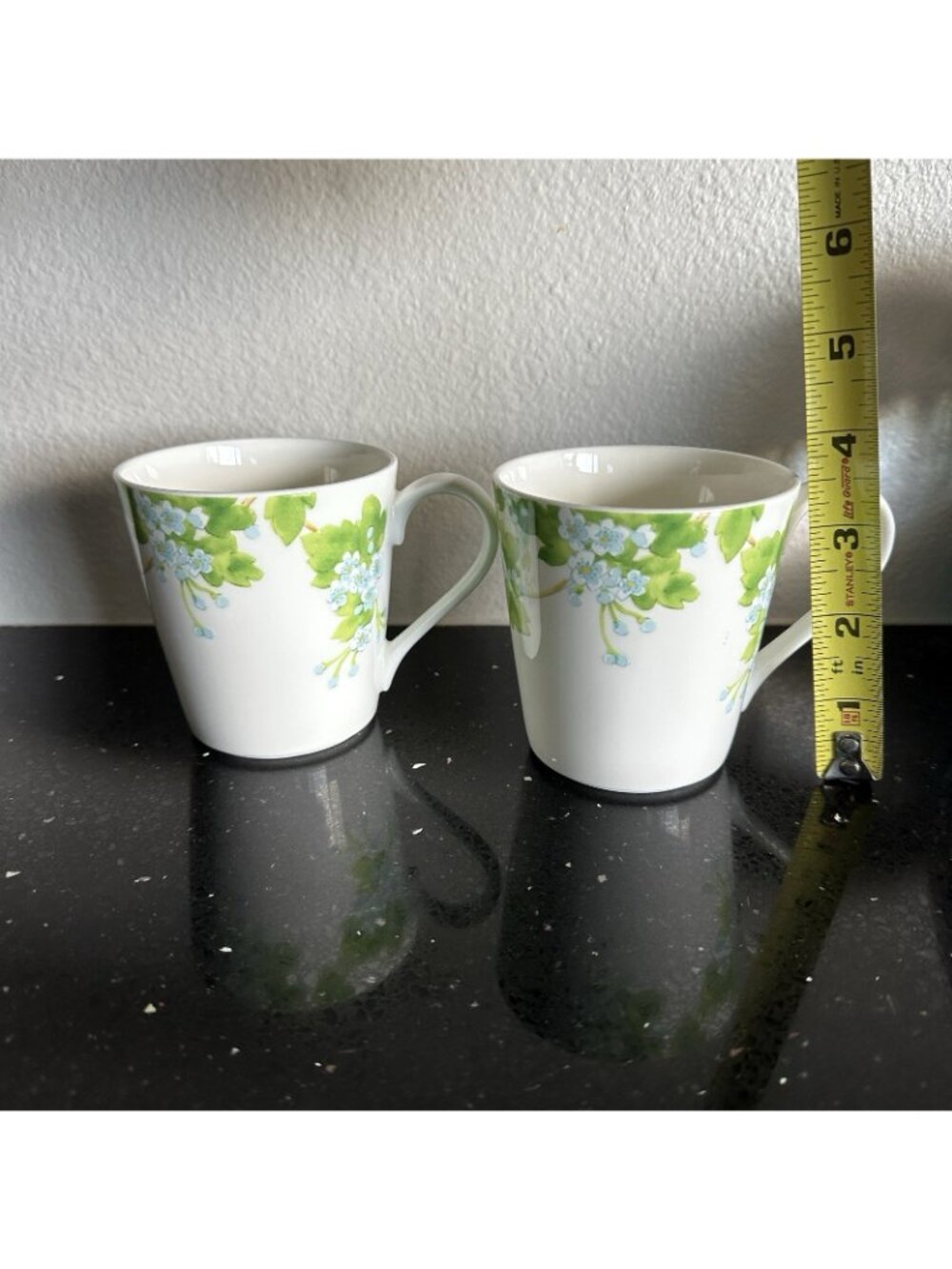 Tiffany & Co. Leaves Mugs SET OF 2 Floral Leaf Indonesia EUC - Picture 9 of 10